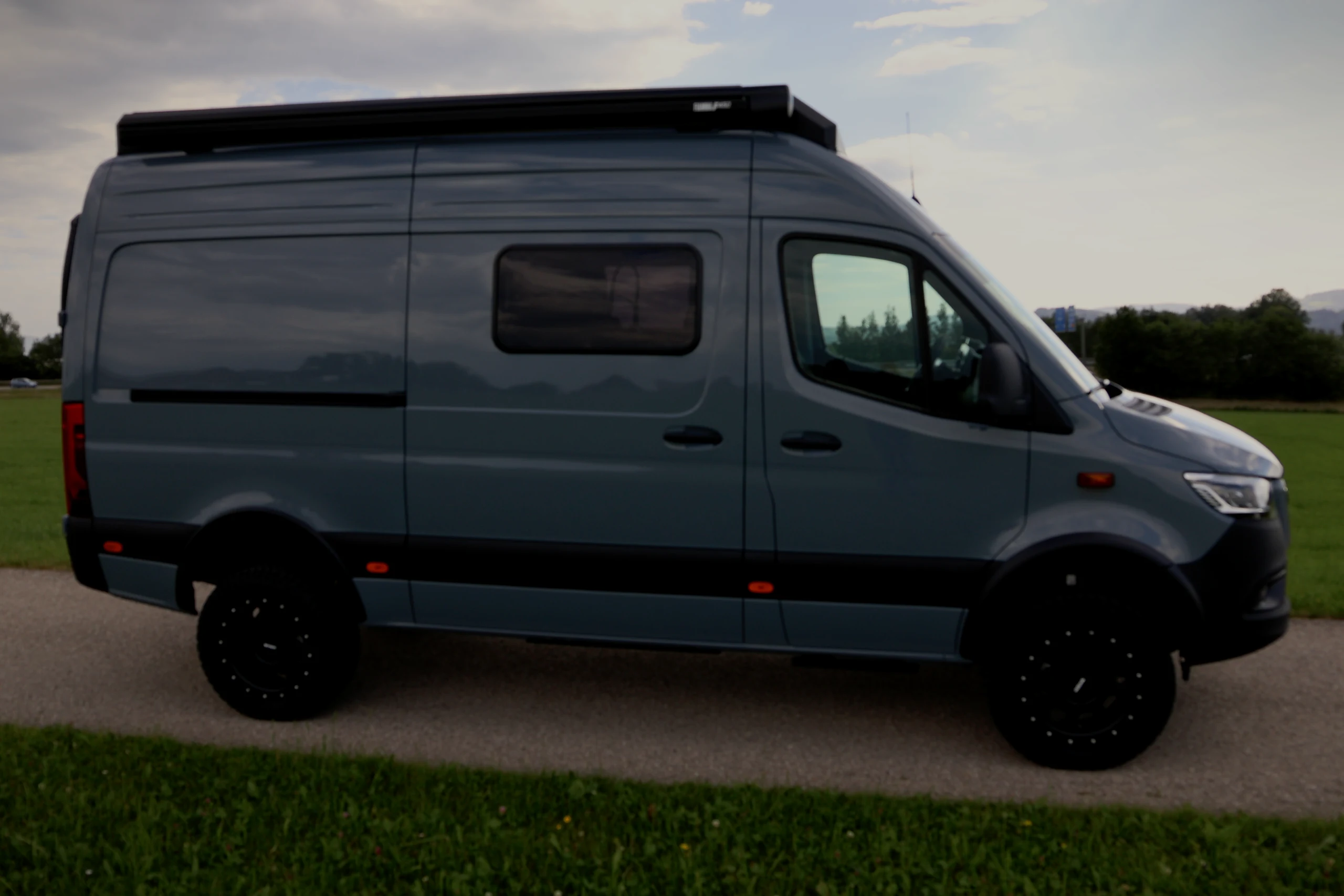 Mercedes Sprinter L2H2 Wohnmobil Ausbau