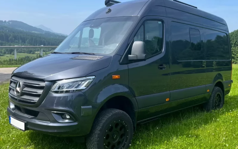 Busmacher-Mercedes-Benz-Sprinter-319-2