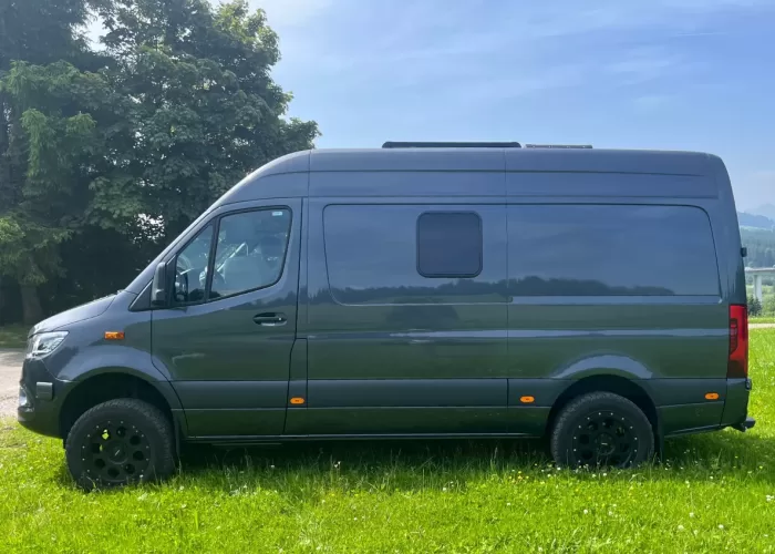 Busmacher-Mercedes-Benz-Sprinter-319-3