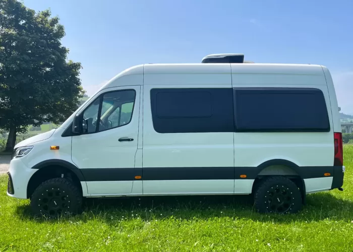 Busmacher-Mercedes-Benz-Sprinter-9G-Tronic-2
