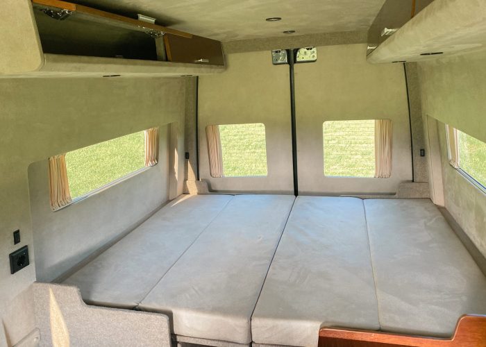 Busmacher_VIP_Wohnmobil_4x4_008-min-scaled