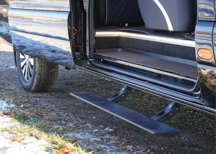 Mercedes-Benz-Sprinter-319-CDI-VIP-BusinessVan-2