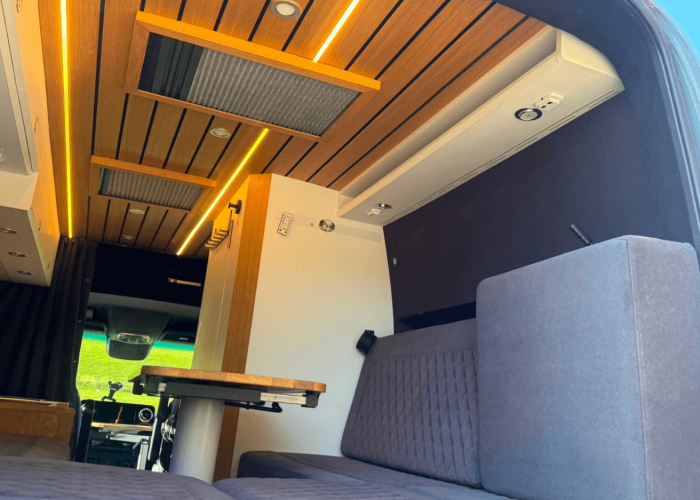 Sprinter-319-Off-road Camper16