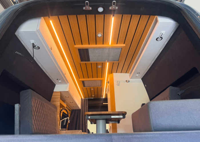 Sprinter-319-Off-road Camper7